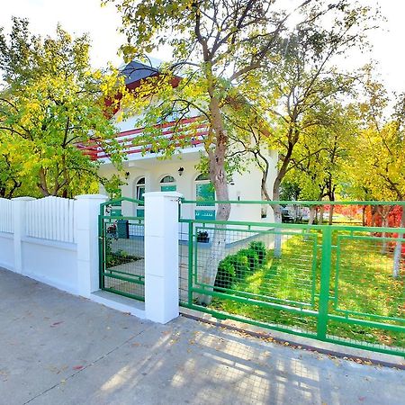 Forest Apartment Nikšić Екстериор снимка