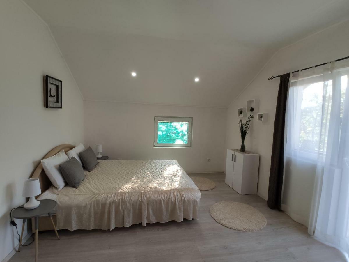 Forest Apartment Nikšić Екстериор снимка
